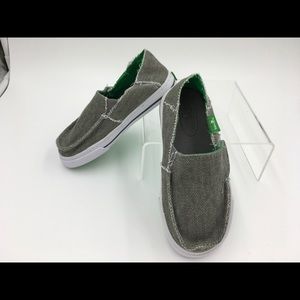 Sanuk Canvas Slip-on shoes